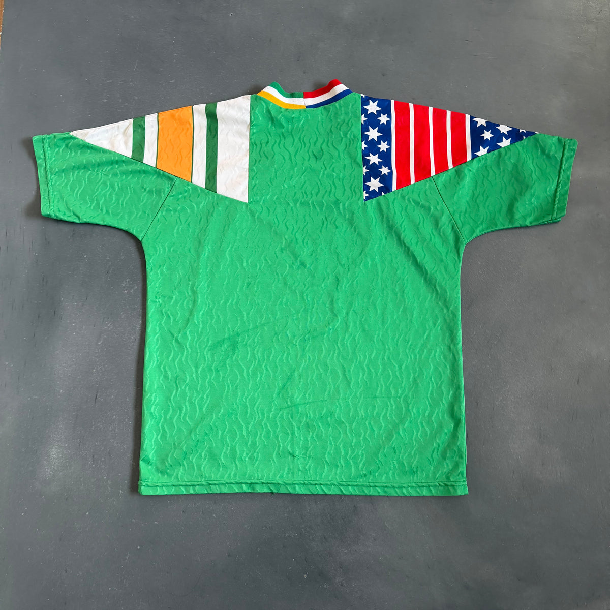 90's Ireland USA O'Neills Jersey Size Medium