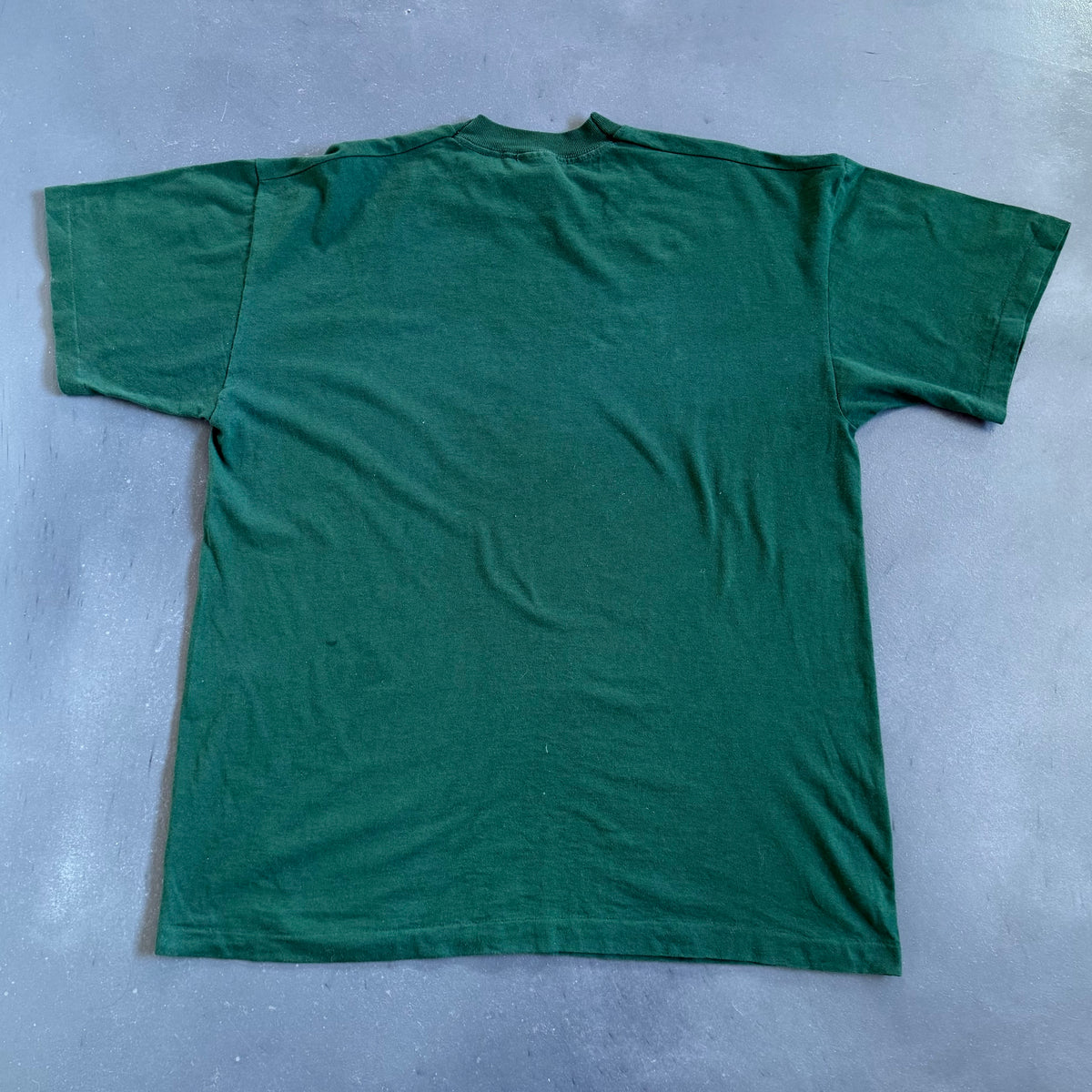 Vintage Milligans Mist Tee Size XL