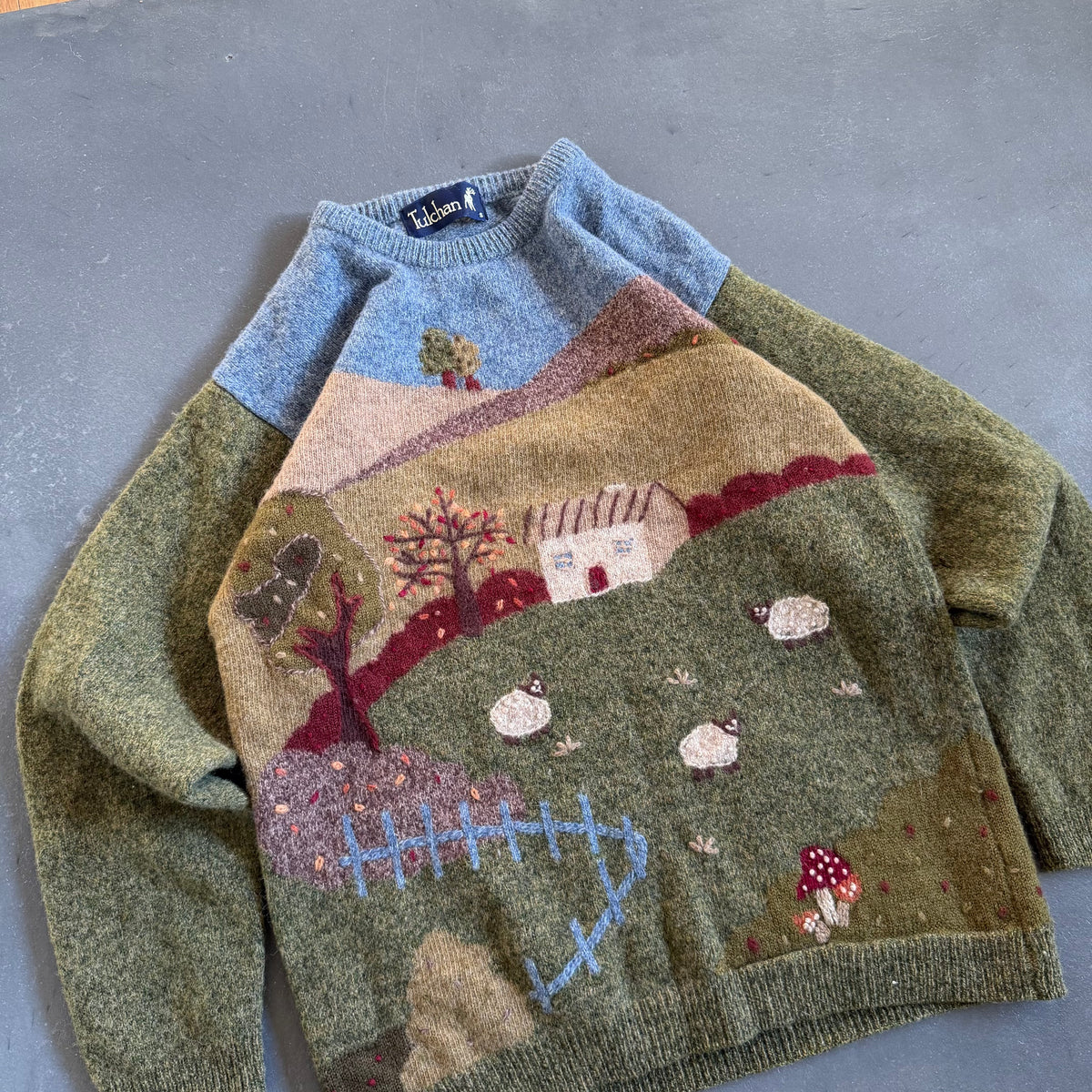 Vintage Pure Wool Sheep Geansaí Size Small