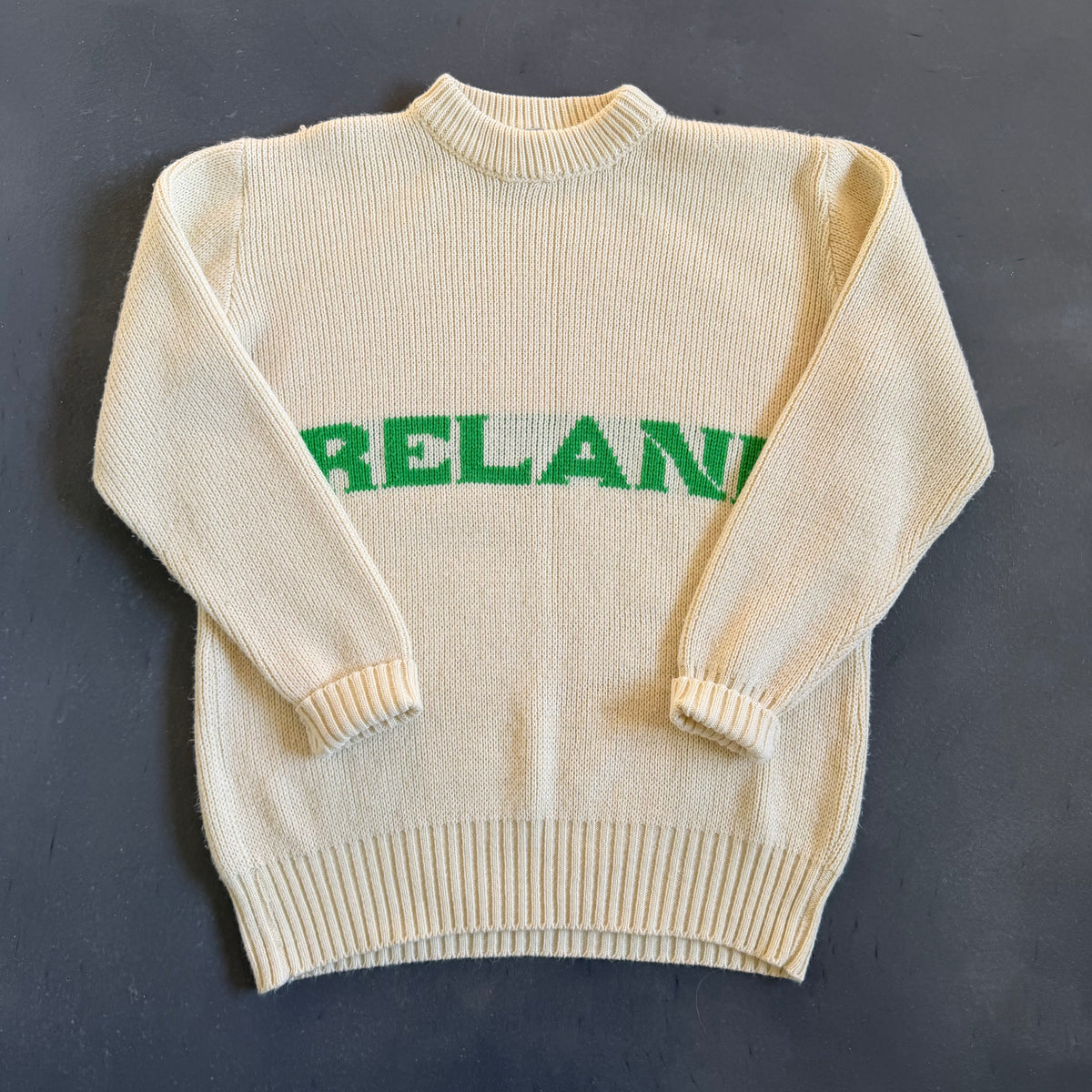 90’s Vintage Ireland Sweater Size L