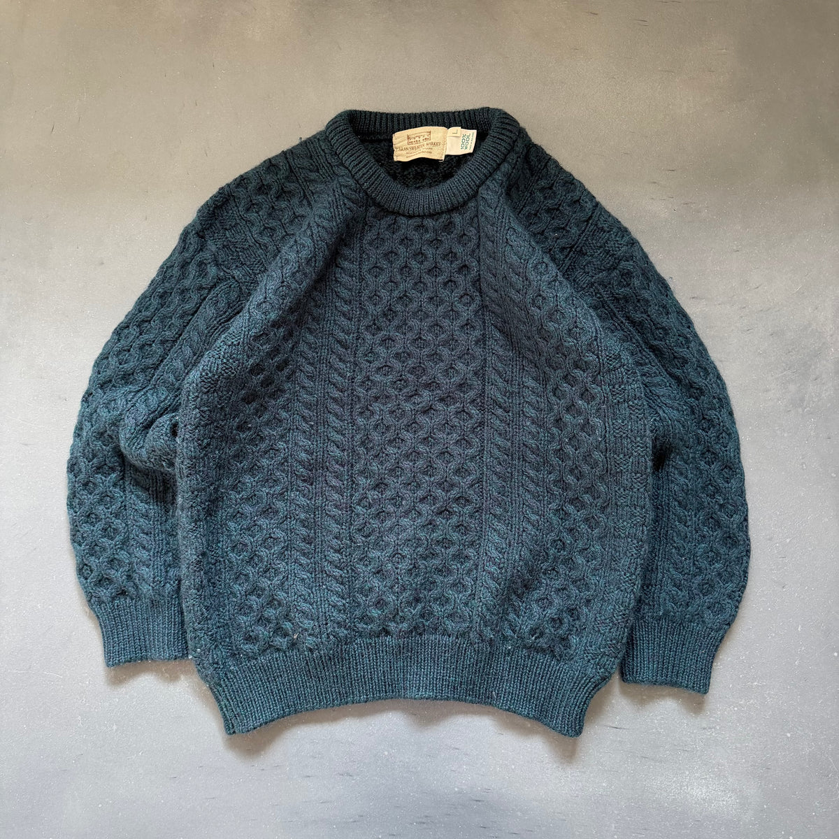 Vintage Irish Aran Knit Geansaí Size L