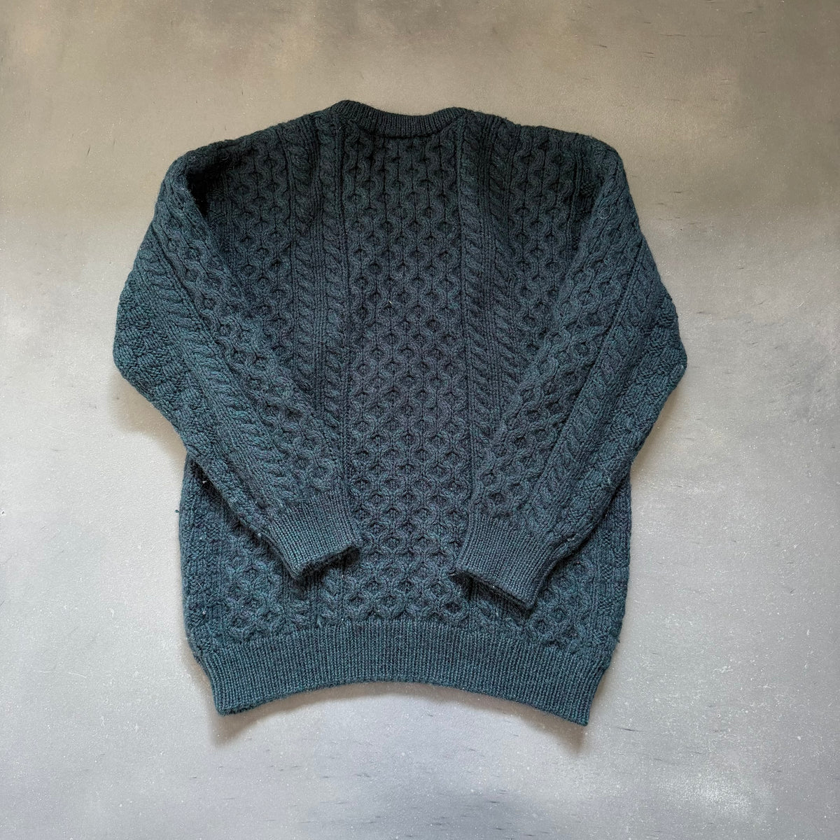 Vintage Irish Aran Knit Geansaí Size L