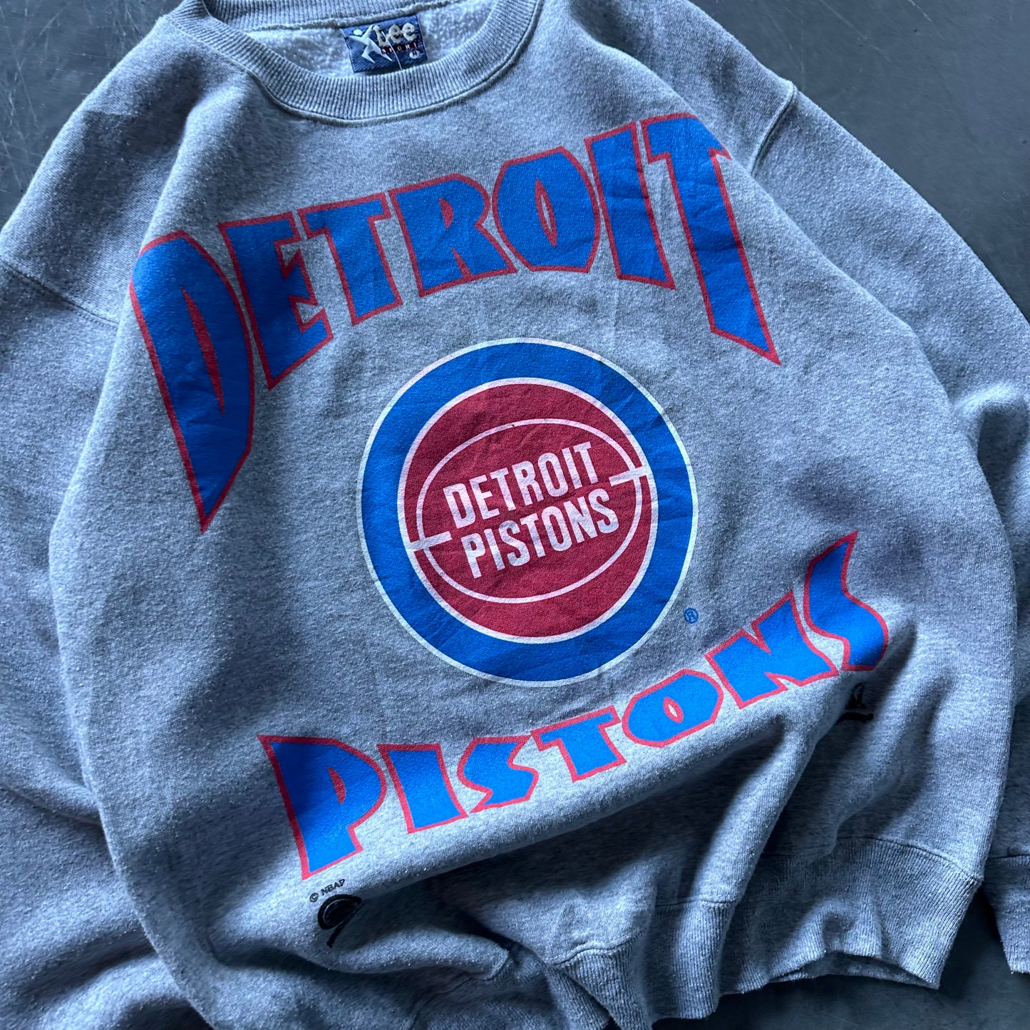 Vintage Detroit Pistons Sweatshirt Size M