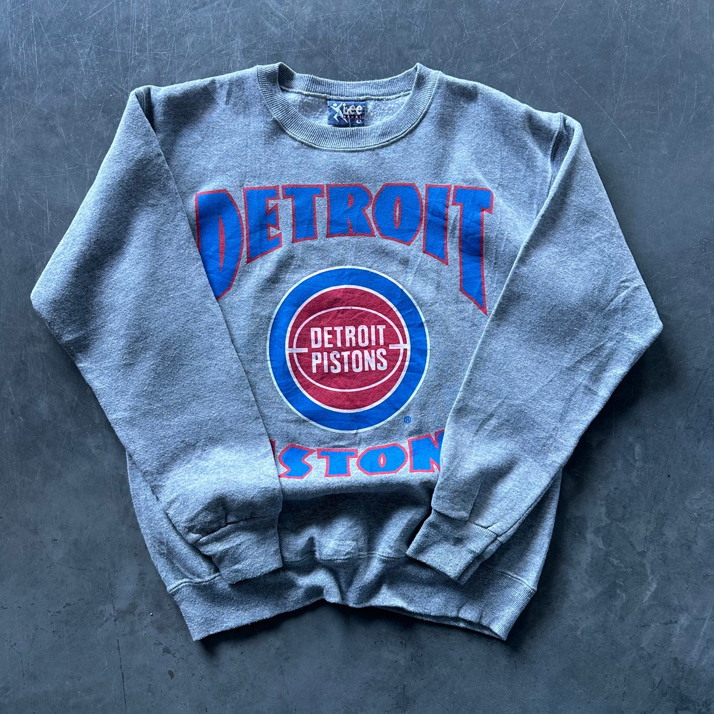 Vintage Detroit Pistons Sweatshirt Size M