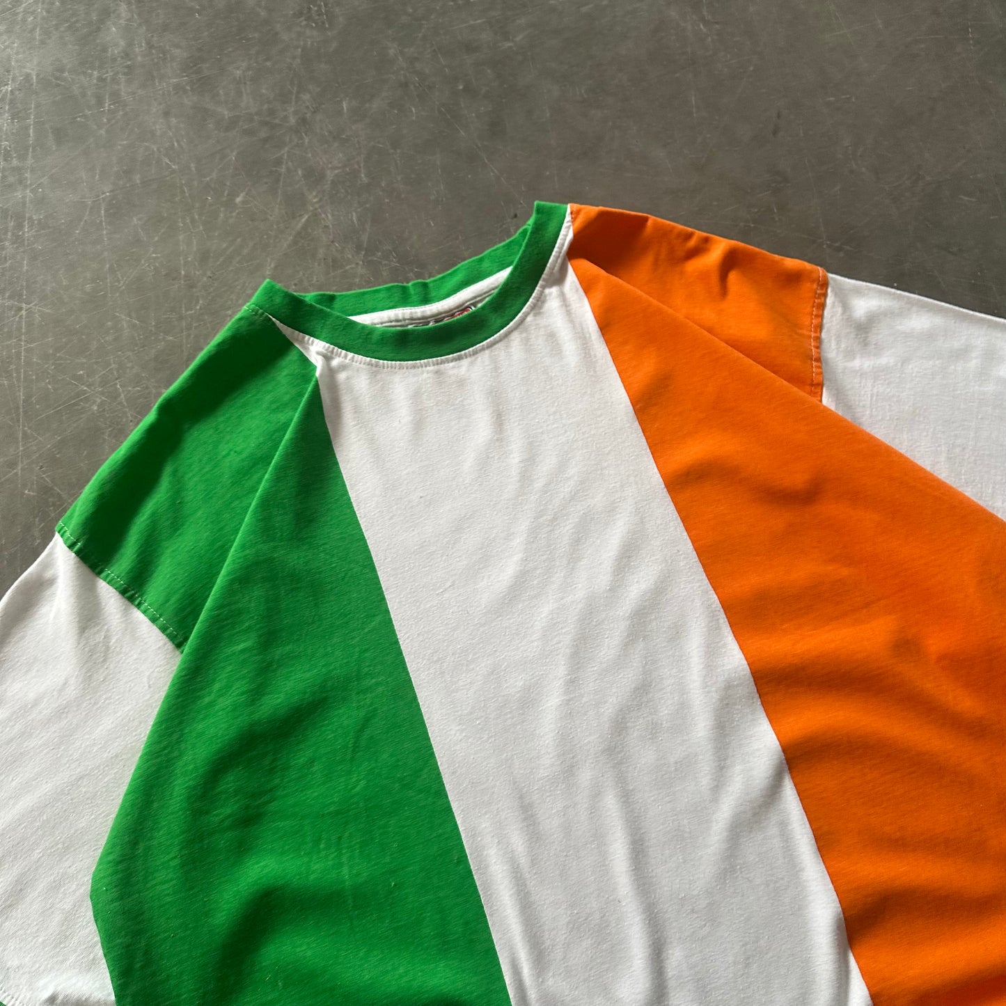 Vintage Tri Colour Tee Size XL