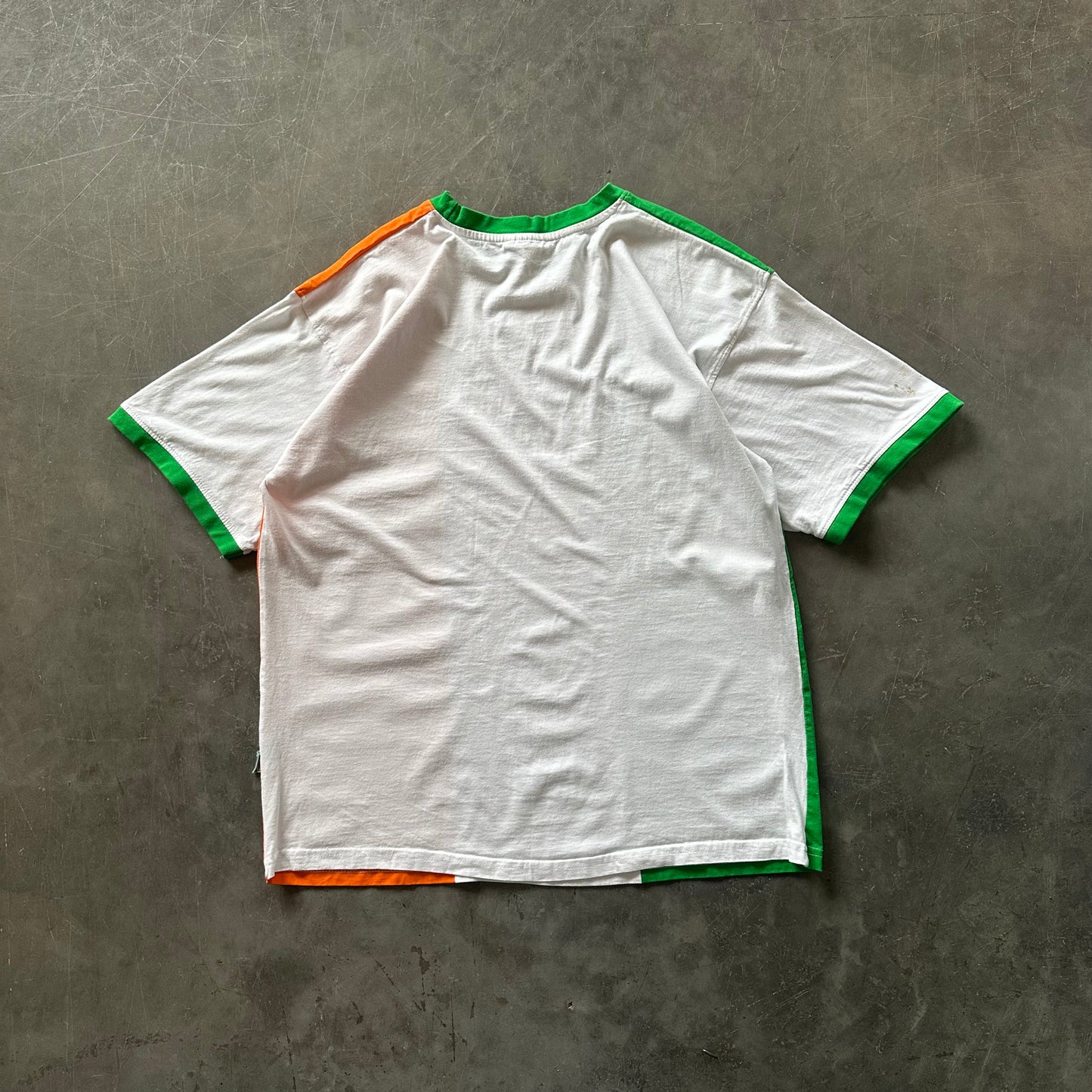 Vintage Tri Colour Tee Size XL