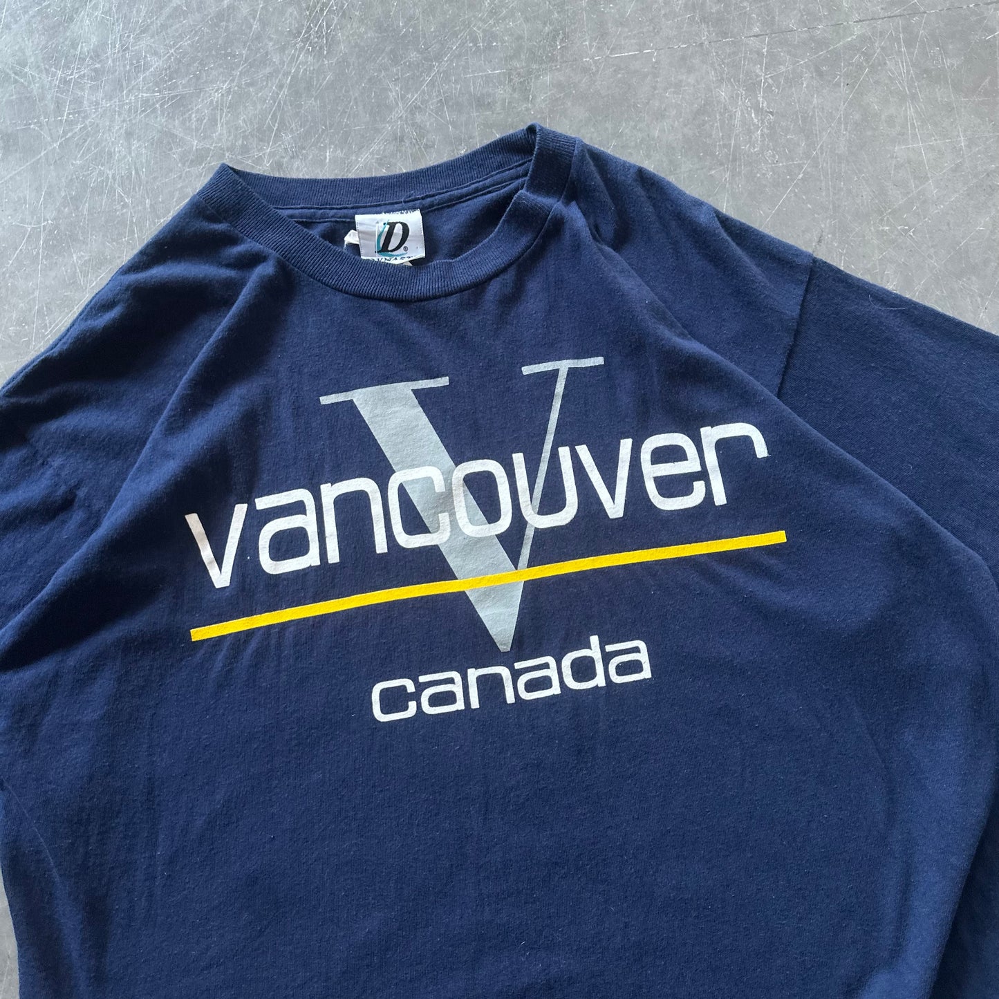 Vintage Vancouver Tee Size Large