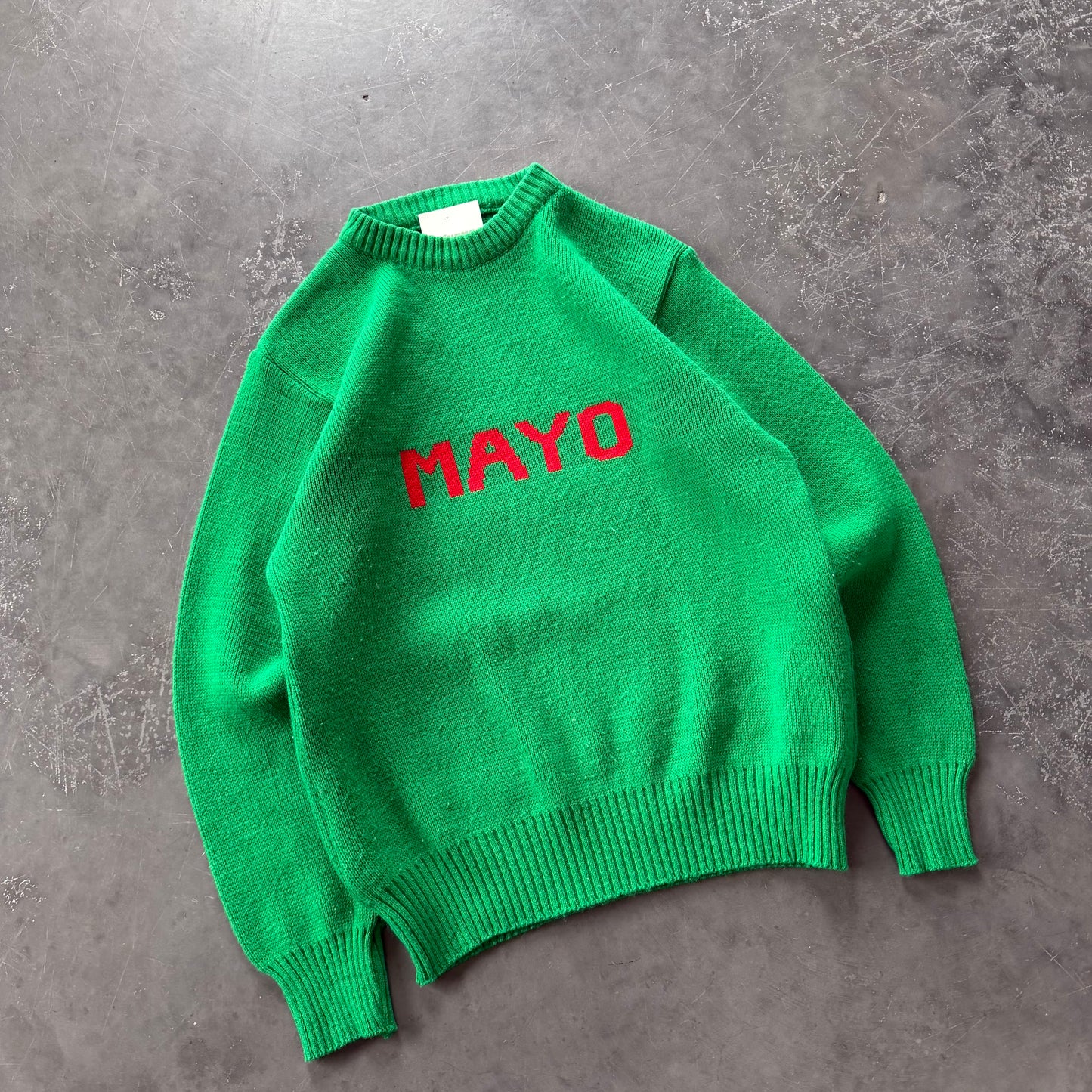 90's Vintage Mayo Sweater Size Small