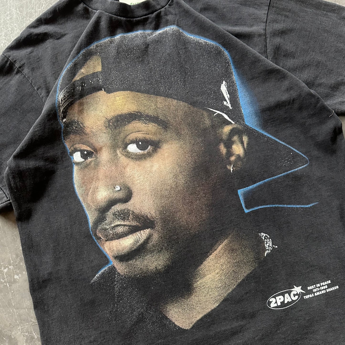 Vintage Bootleg Tupac Tee Size L