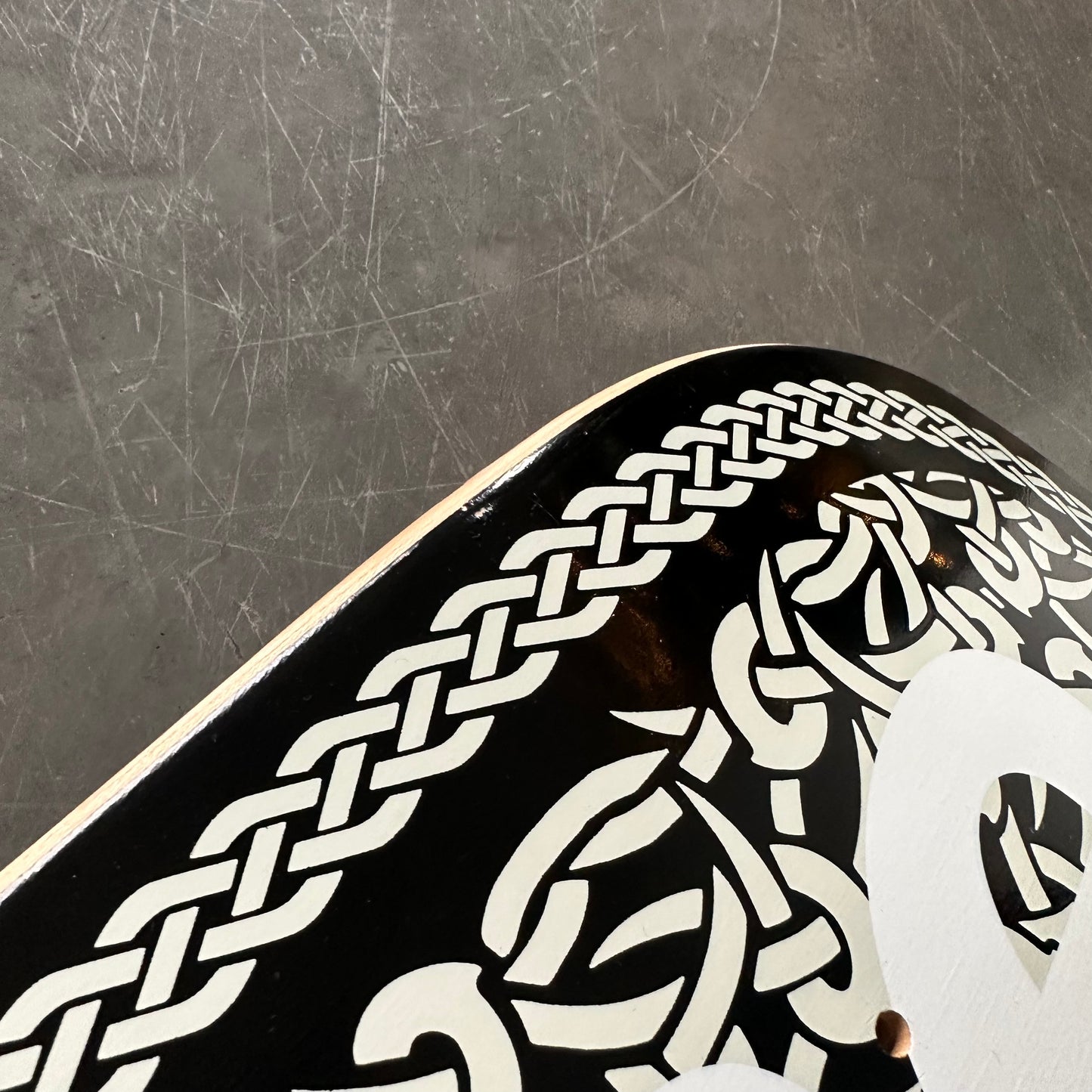 Supreme FW21 Celtic Knot Deck