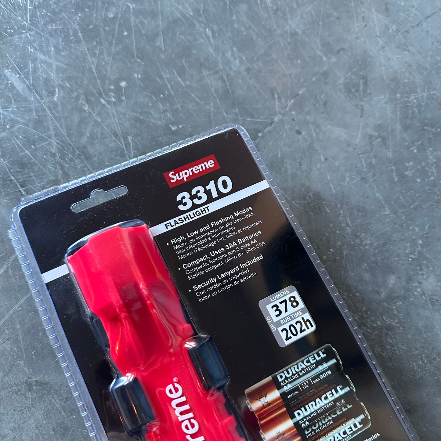 Supreme Pelican 3310PL Flashlight