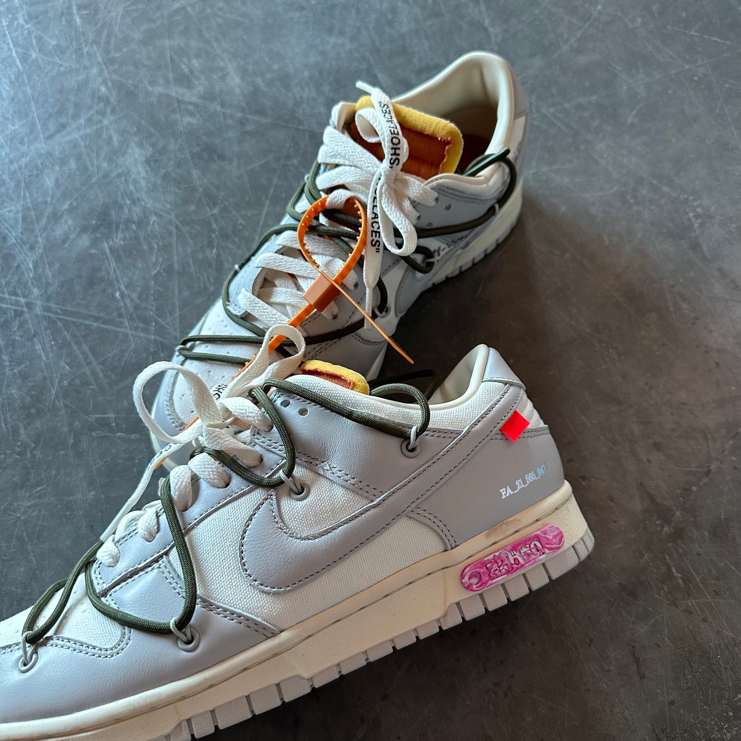 NIKE X OFF-WHITE Dunk Low LOT 22 UK 8