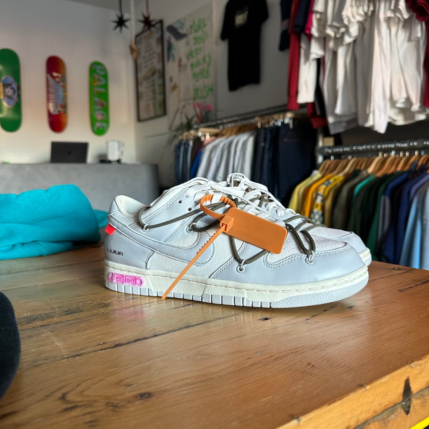 NIKE X OFF-WHITE Dunk Low LOT 22 UK 8