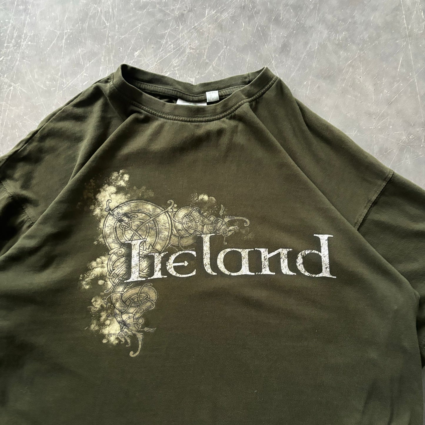 Vintage Ireland Tee Size M