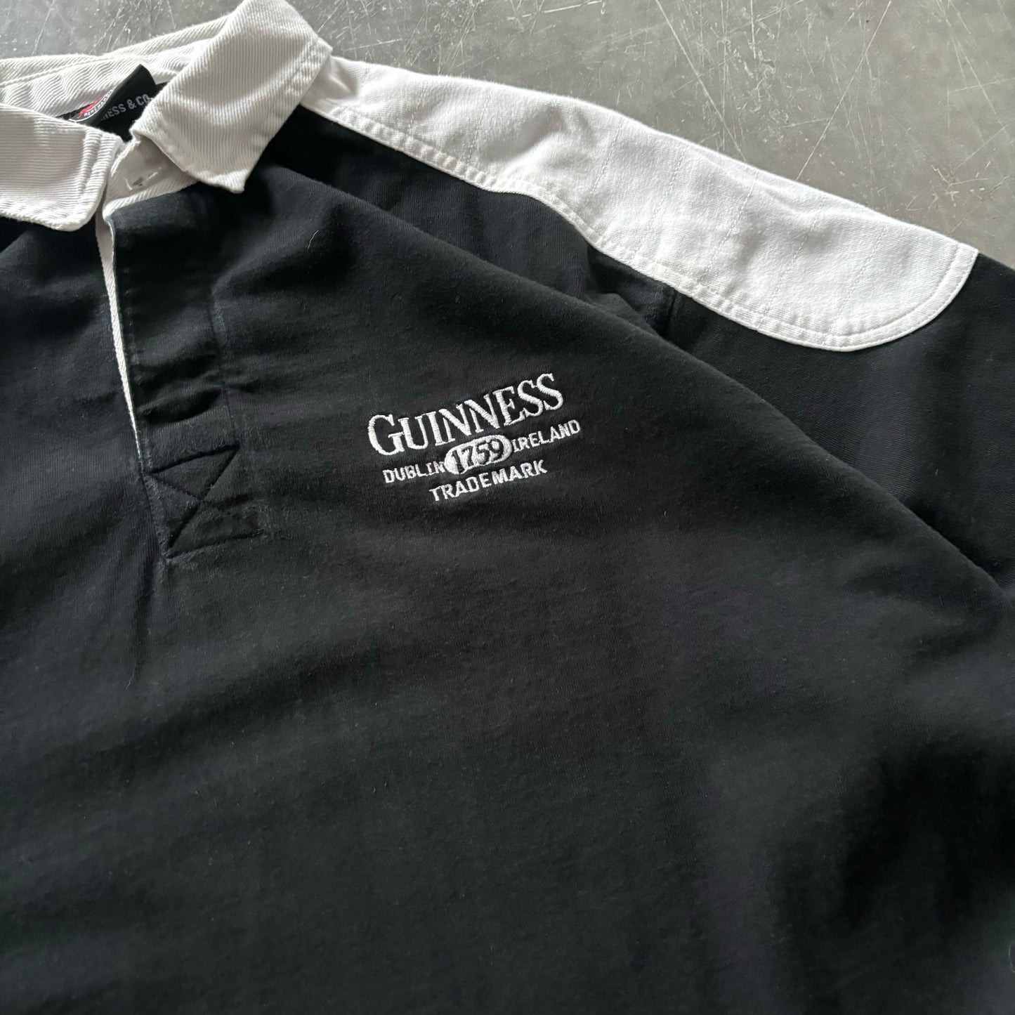 Vintage Guinness Polo Shirt Size M