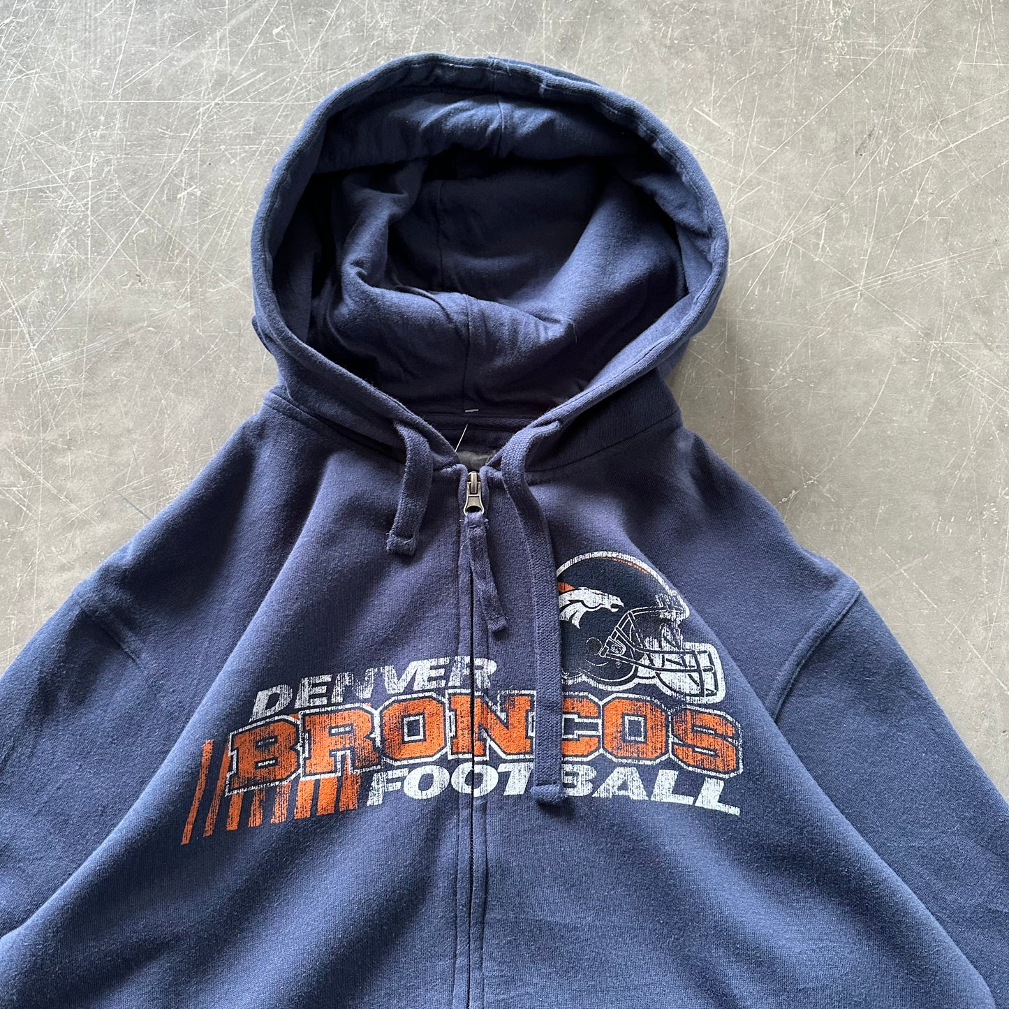 Vintage Broncos Zip-Up Size S/M